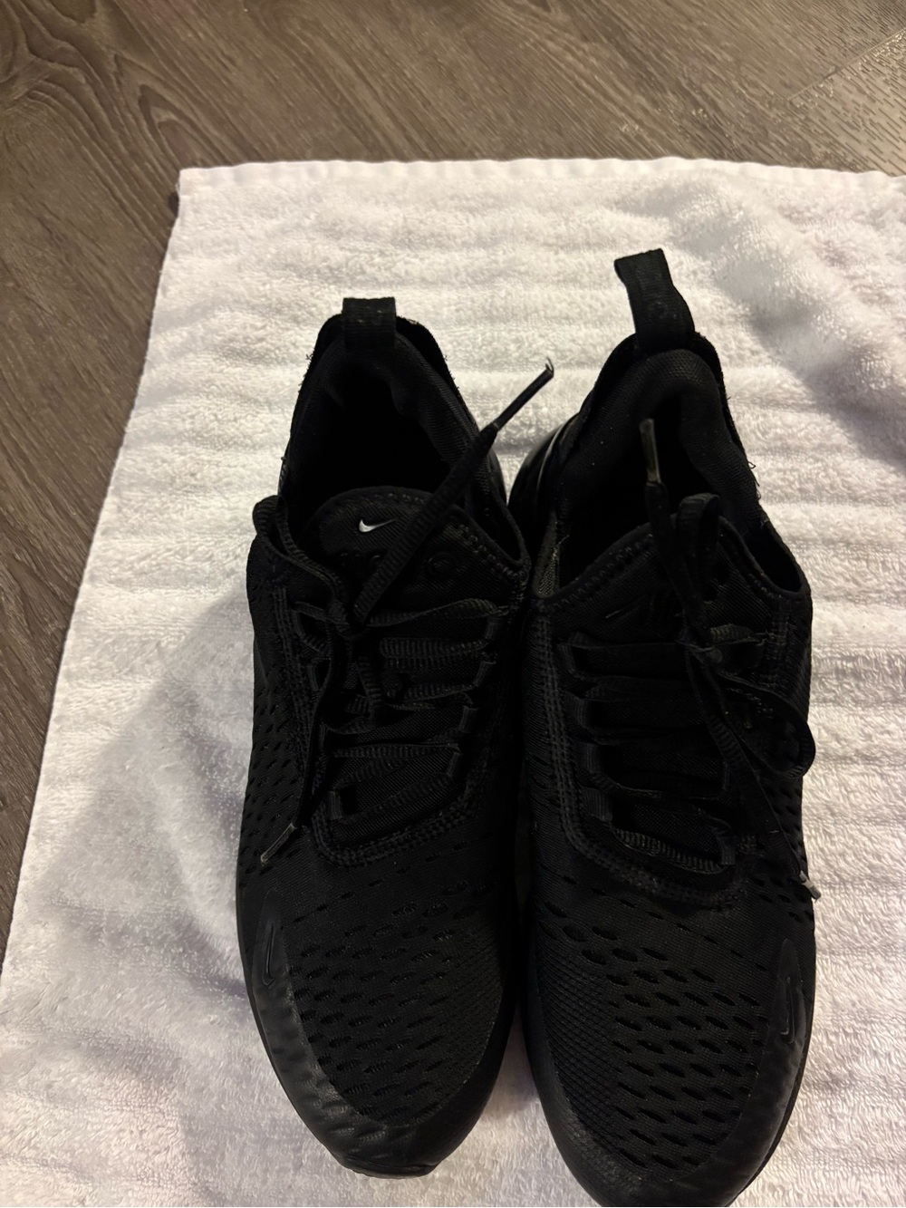 Nike Black Men's Low-Top Knit Sneakers